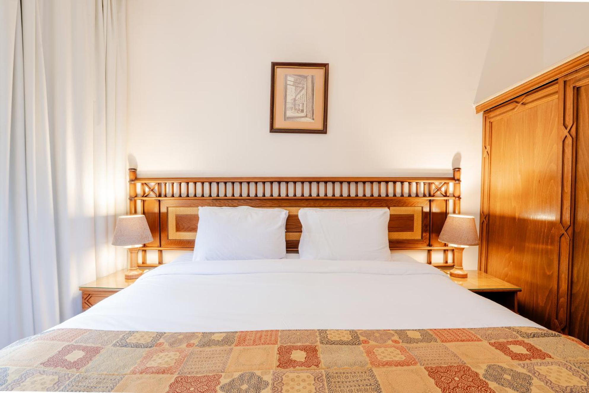 Hotel Om Kolthoom
