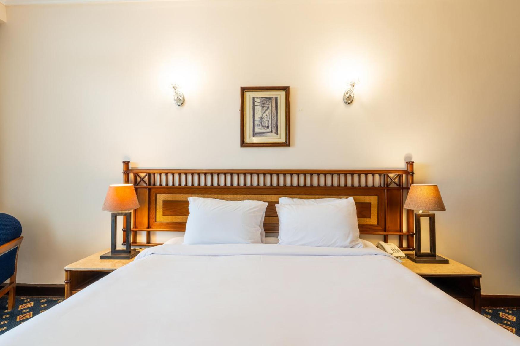 Om Kolthoom Hotel